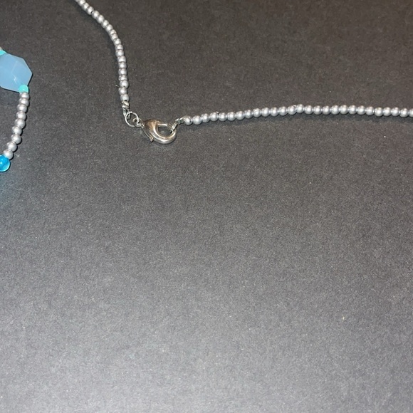 🍀5/$25🍀 Gorgeous unique long vintage necklace blue - Picture 5 of 7